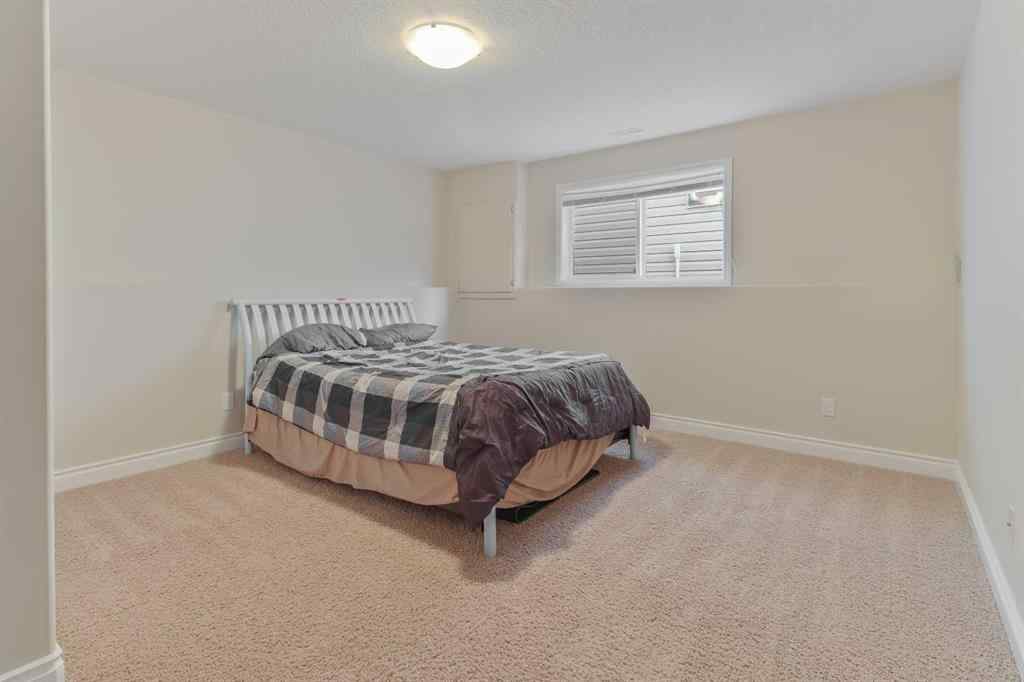 MLS® A2253408 - 223 Gateway Manor S in Fairmont Lethbridge, Residential