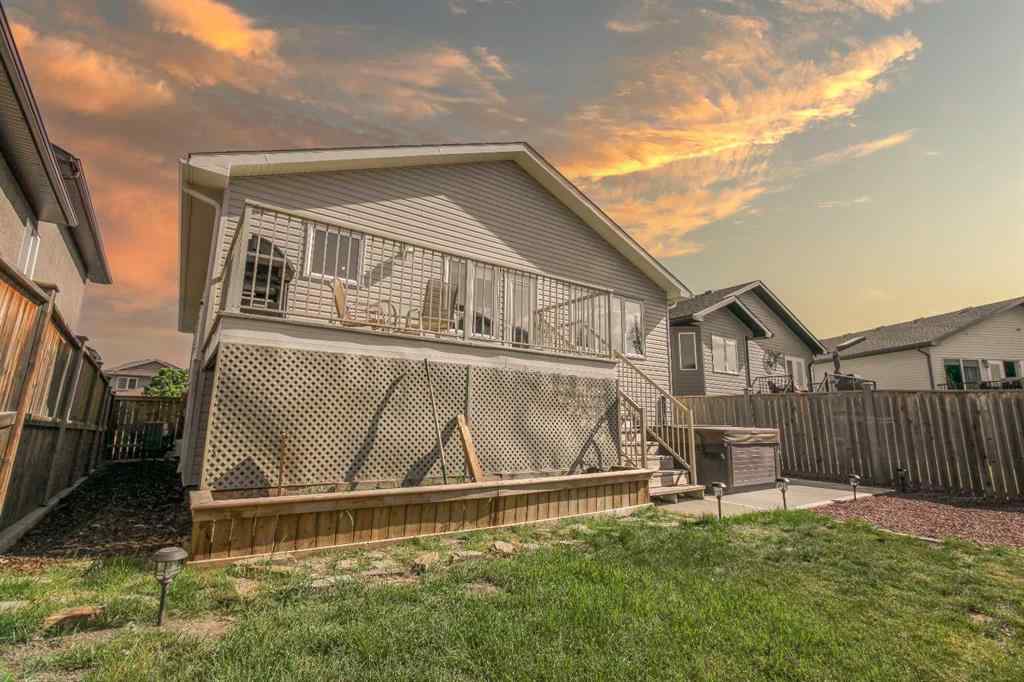 MLS® A2253408 - 223 Gateway Manor S in Fairmont Lethbridge, Residential