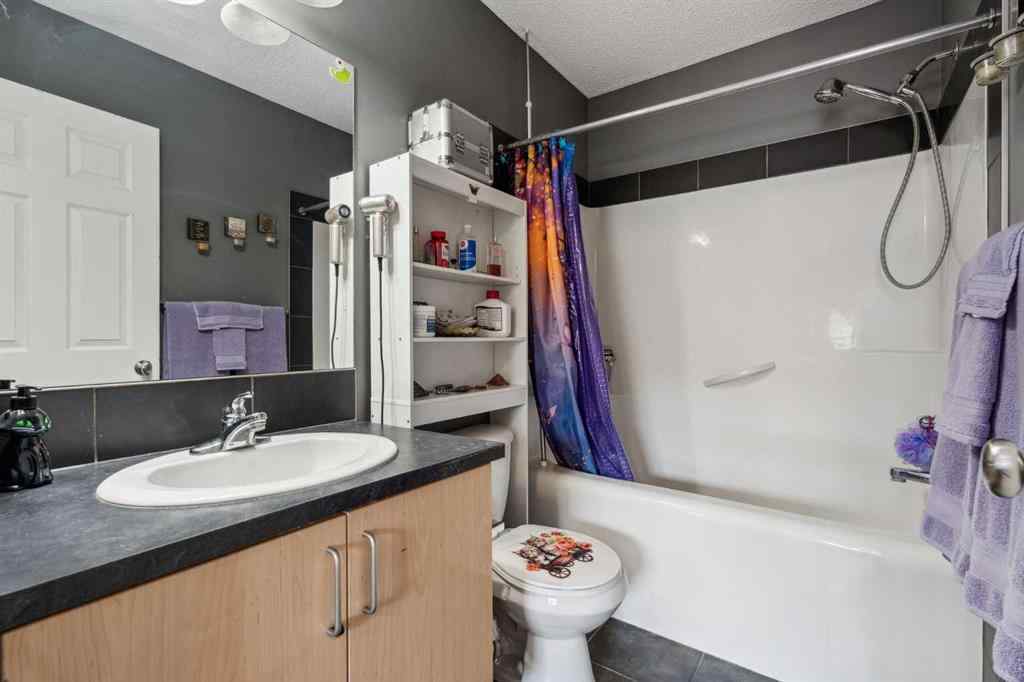 MLS® A2253414 - 3198 New Brighton Gardens SE in New Brighton Calgary, Residential