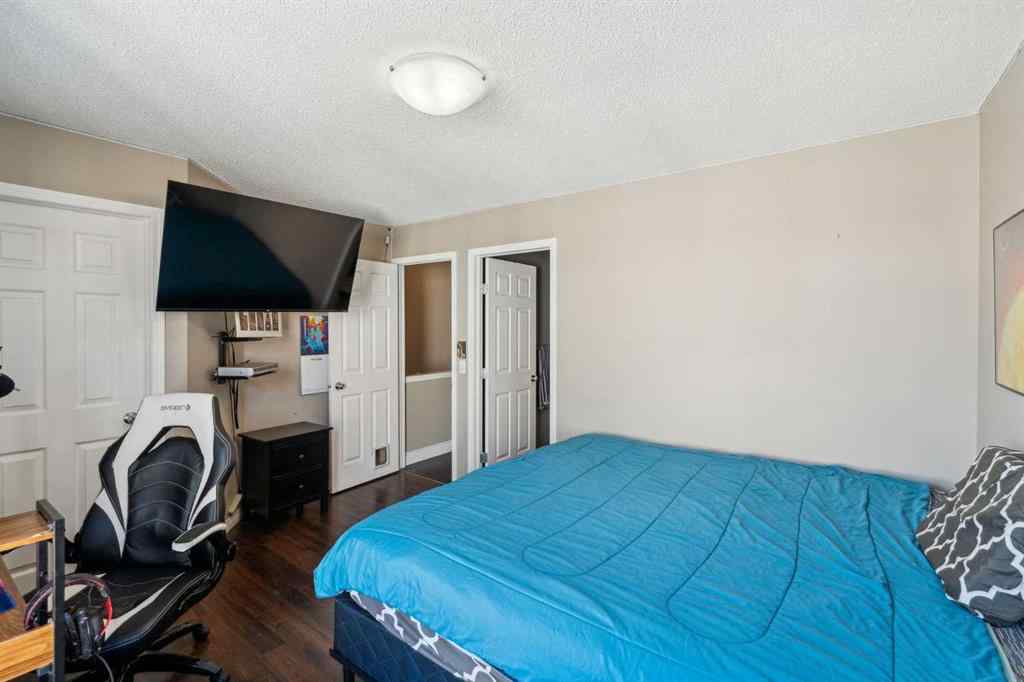 MLS® A2253414 - 3198 New Brighton Gardens SE in New Brighton Calgary, Residential