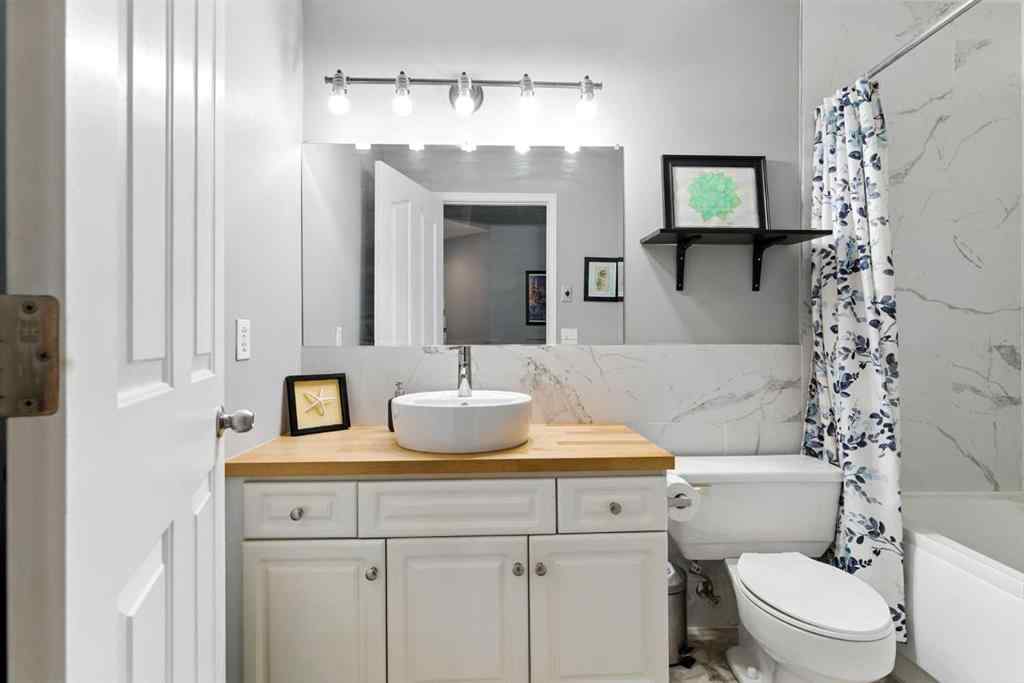 MLS® A2253418 - Unit #2 2207 28 Street SW in Killarney/Glengarry Calgary, Residential