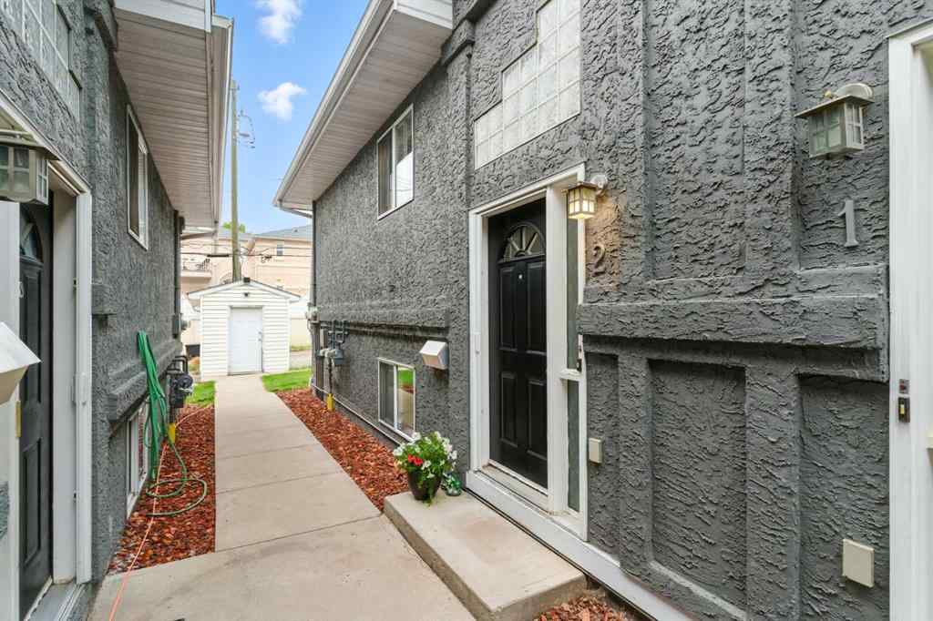MLS® A2253418 - Unit #2 2207 28 Street SW in Killarney/Glengarry Calgary, Residential