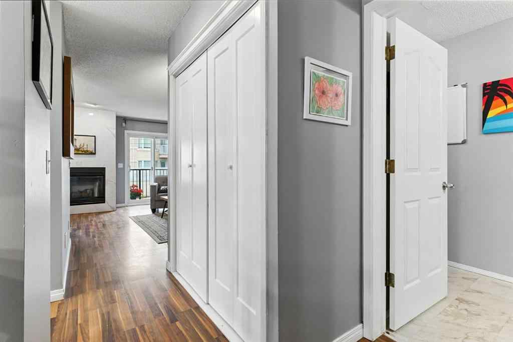 MLS® A2253418 - Unit #2 2207 28 Street SW in Killarney/Glengarry Calgary, Residential