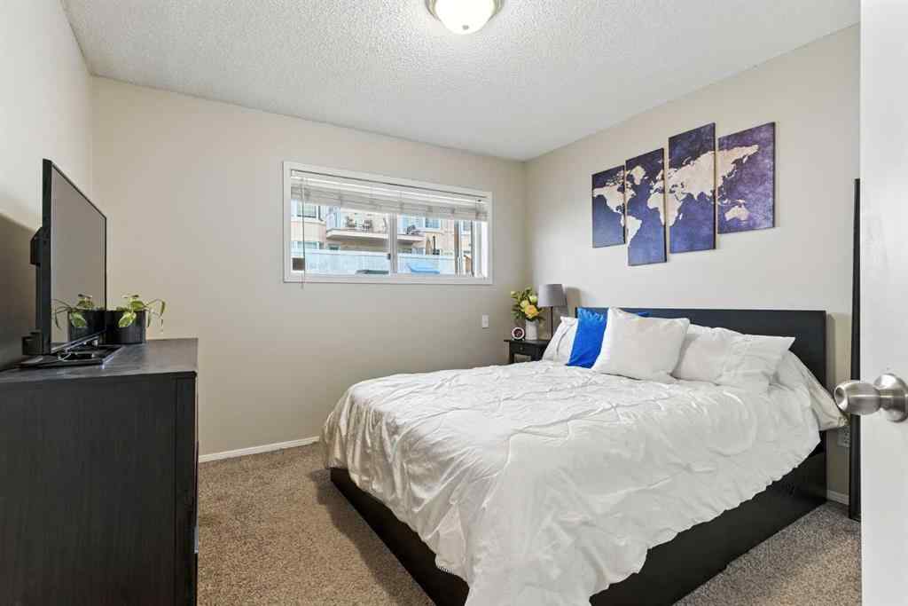 MLS® A2253418 - Unit #2 2207 28 Street SW in Killarney/Glengarry Calgary, Residential