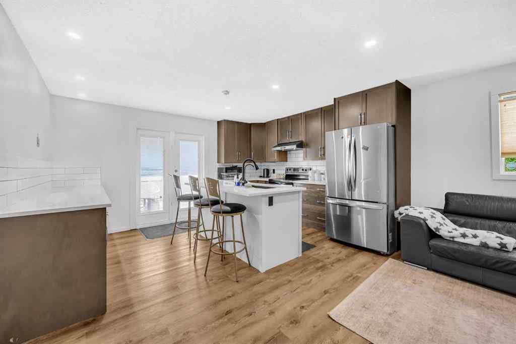 MLS® A2253419 - 2207 48 Street NE in Rundle Calgary, Residential