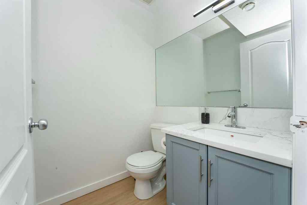 MLS® A2253421 - Unit #3 55 Collingwood Place NW in Collingwood Calgary, Residential