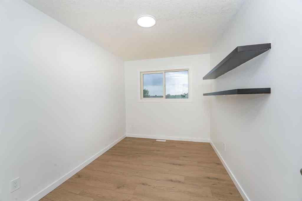 MLS® A2253421 - Unit #3 55 Collingwood Place NW in Collingwood Calgary, Residential