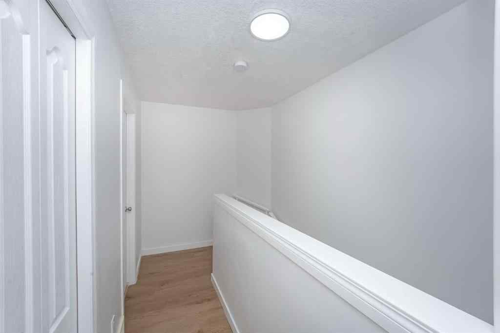 MLS® A2253421 - Unit #3 55 Collingwood Place NW in Collingwood Calgary, Residential