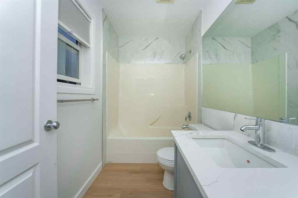 MLS® A2253421 - Unit #3 55 Collingwood Place NW in Collingwood Calgary, Residential
