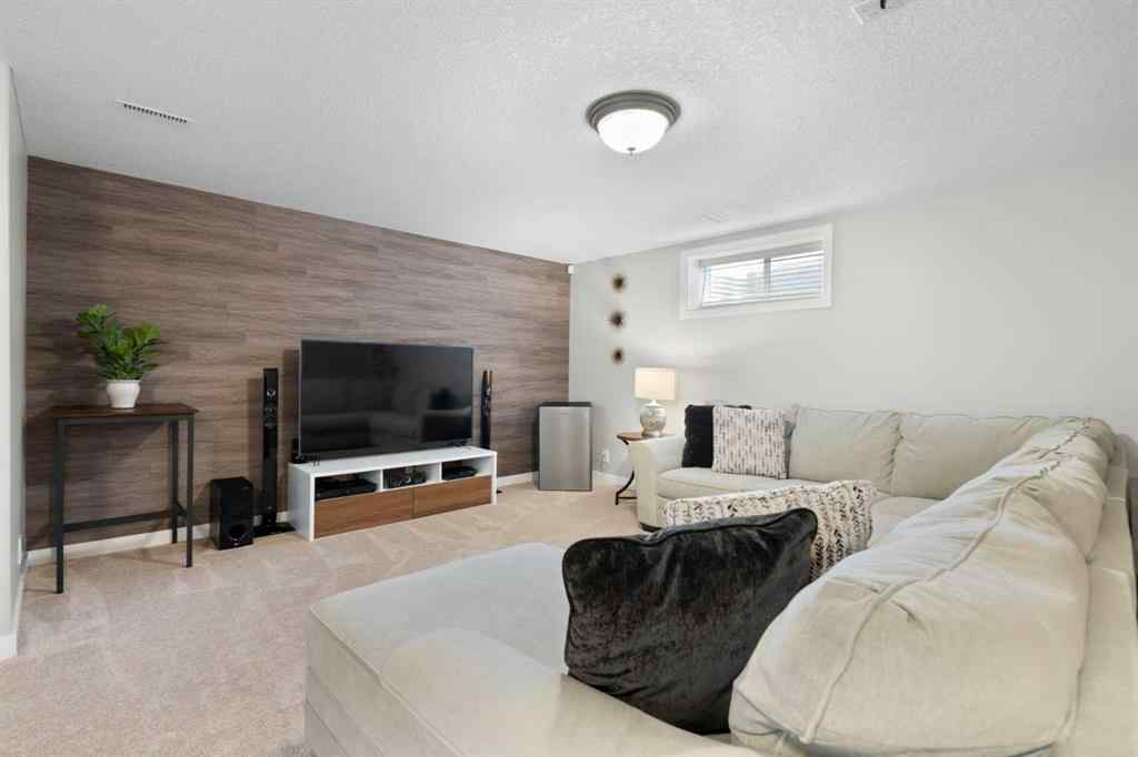 MLS® A2253424 - 612 Royal Court NW in Royal Oak Calgary, Residential