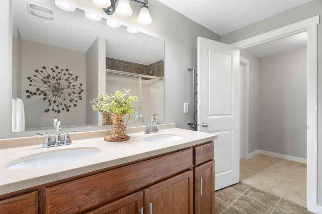 MLS® A2253424 - 612 Royal Court NW in Royal Oak Calgary, Residential