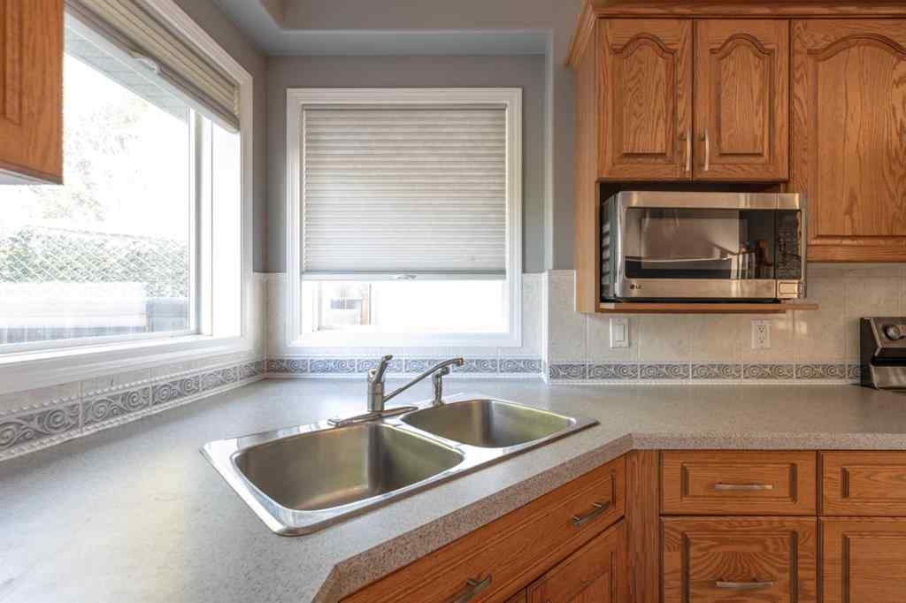MLS® A2253425 - 3106 65 Ave   in Parkview Estates Lloydminster, Residential