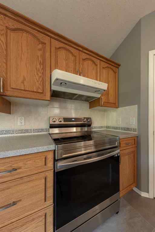 MLS® A2253425 - 3106 65 Ave   in Parkview Estates Lloydminster, Residential