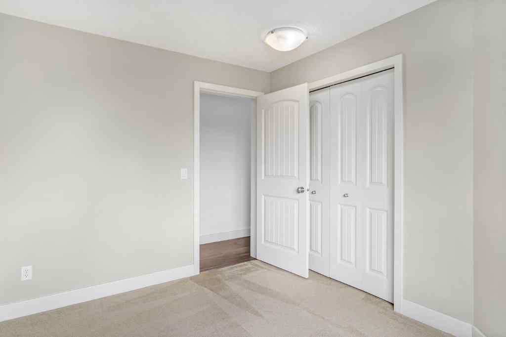 MLS® A2253426 - Unit #3 207 Village Terrace SW in Patterson Calgary, Residential