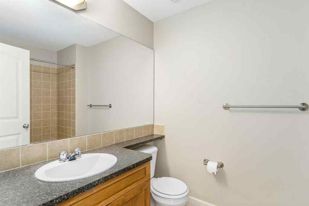 MLS® A2253426 - Unit #3 207 Village Terrace SW in Patterson Calgary, Residential