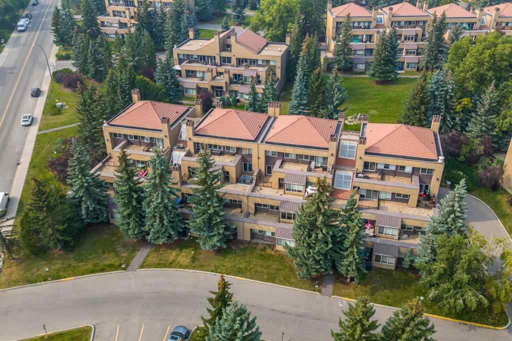 MLS® A2253426 - Unit #3 207 Village Terrace SW in Patterson Calgary, Residential