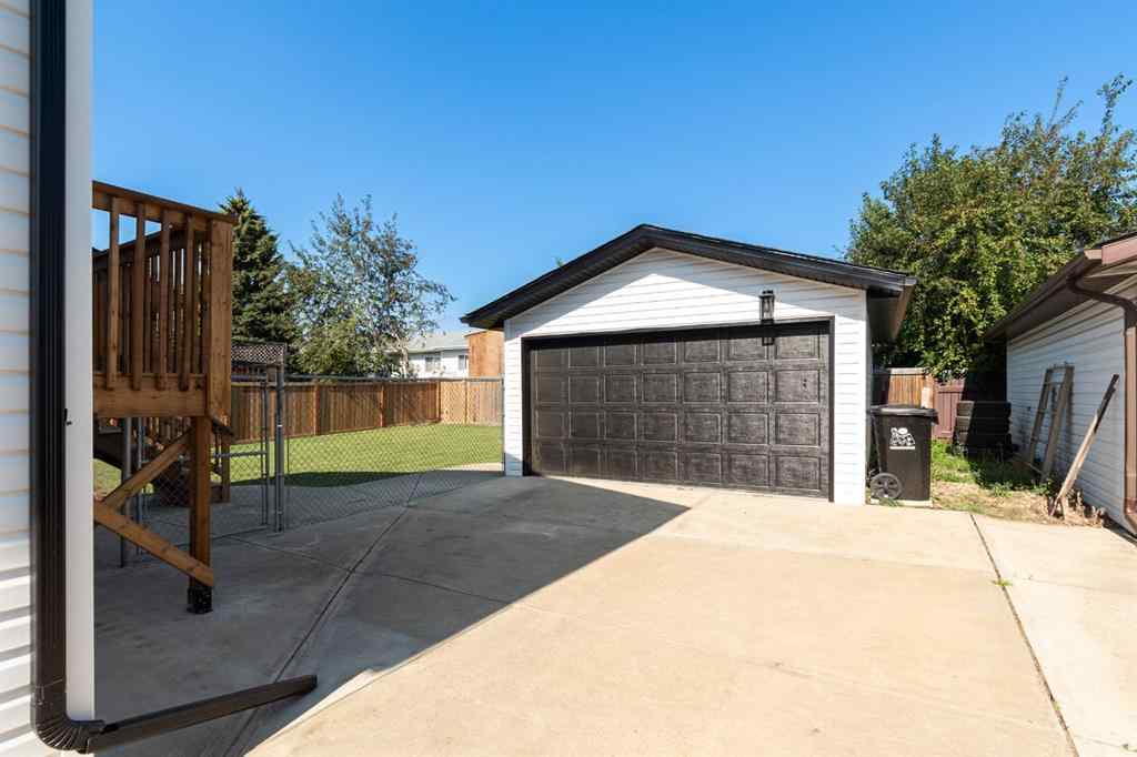 MLS® A2253427 - 280 Beaton Place  in Timberlea Fort McMurray, Residential