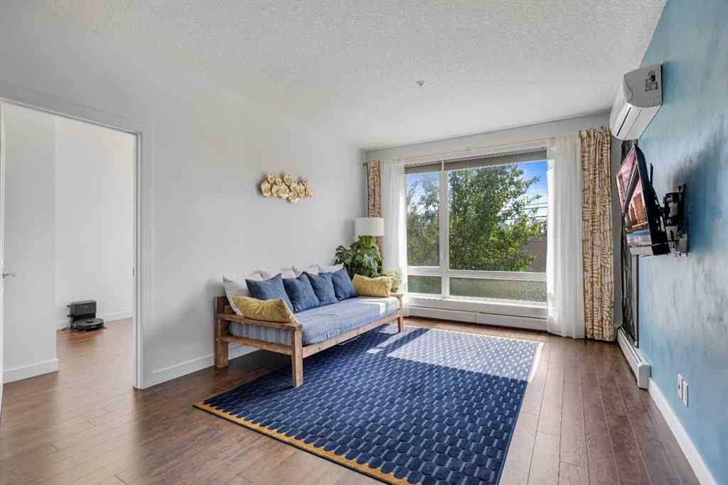 MLS® A2253428 - Unit #205 607 17 Avenue NW in Mount Pleasant Calgary, Residential