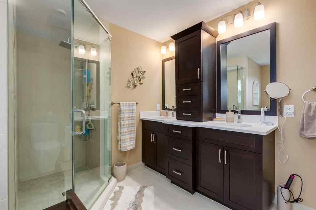 MLS® A2253429 - 215 Alandale Place SW in NONE Rural Rocky View County, Residential