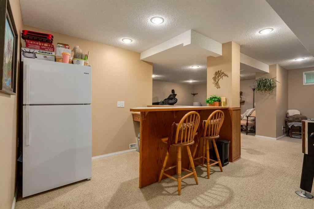 MLS® A2253429 - 215 Alandale Place SW in NONE Rural Rocky View County, Residential