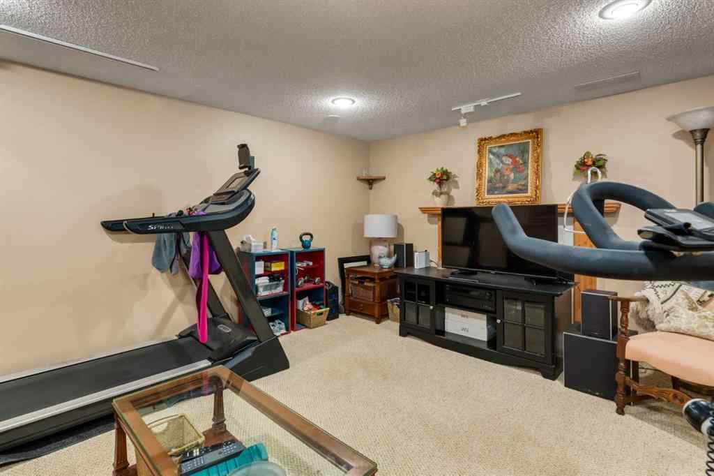 MLS® A2253429 - 215 Alandale Place SW in NONE Rural Rocky View County, Residential