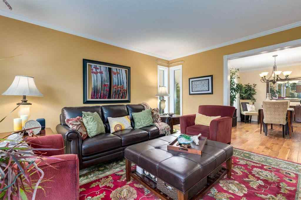 MLS® A2253429 - 215 Alandale Place SW in NONE Rural Rocky View County, Residential