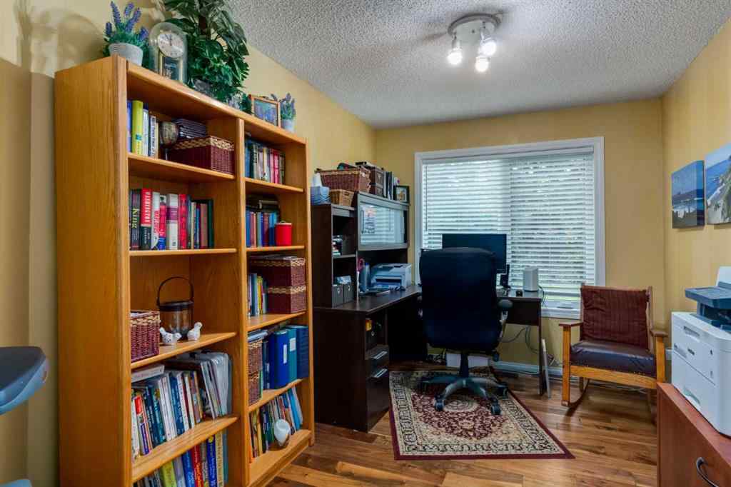 MLS® A2253429 - 215 Alandale Place SW in NONE Rural Rocky View County, Residential