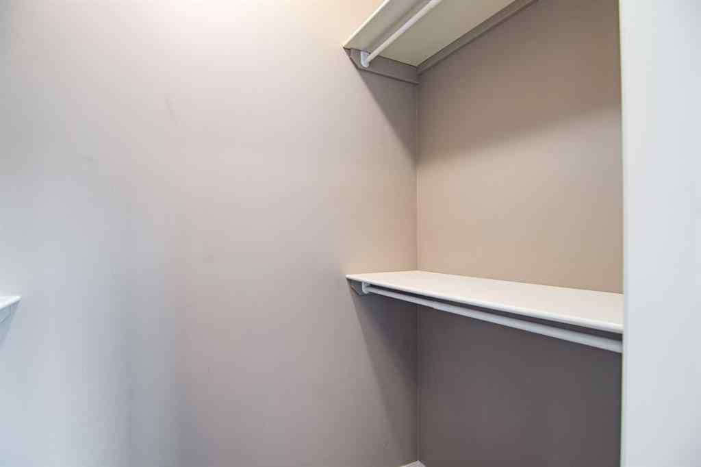 MLS® A2253430 - Unit #306 639 Oak Street  in NONE Springbrook, Residential