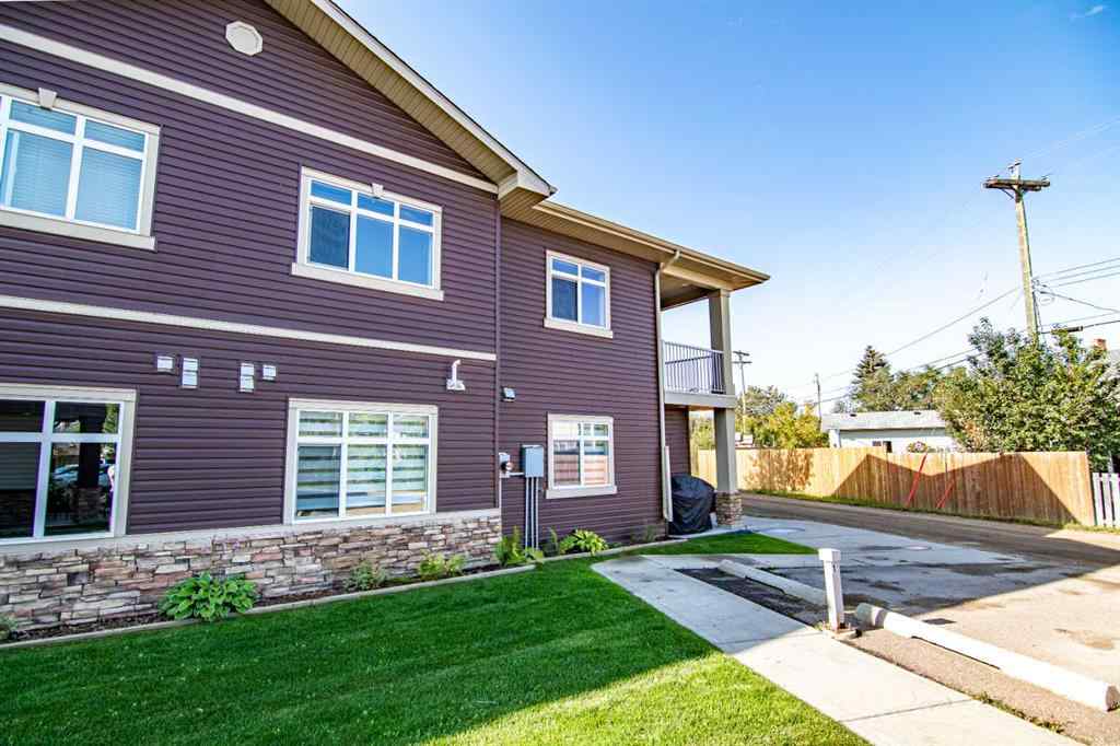 MLS® A2253430 - Unit #306 639 Oak Street  in NONE Springbrook, Residential