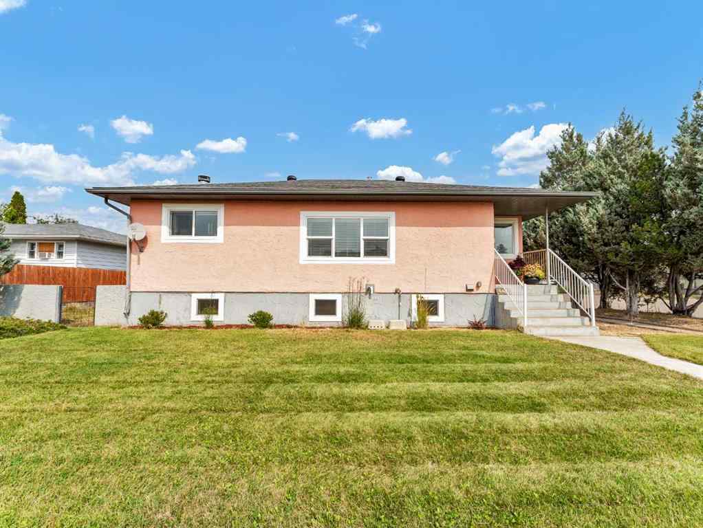 MLS® A2253432 - 406 9 Street SW in SW Hill Medicine Hat, Residential