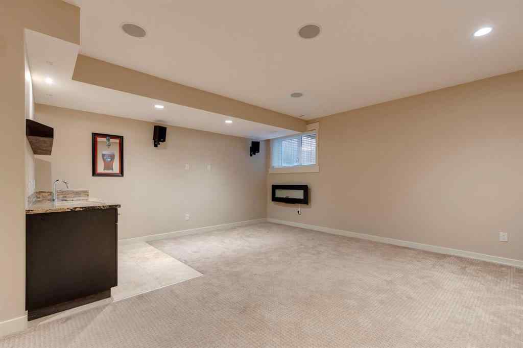 MLS® A2253433 - 2123 32 Avenue SW in Richmond Calgary, Residential