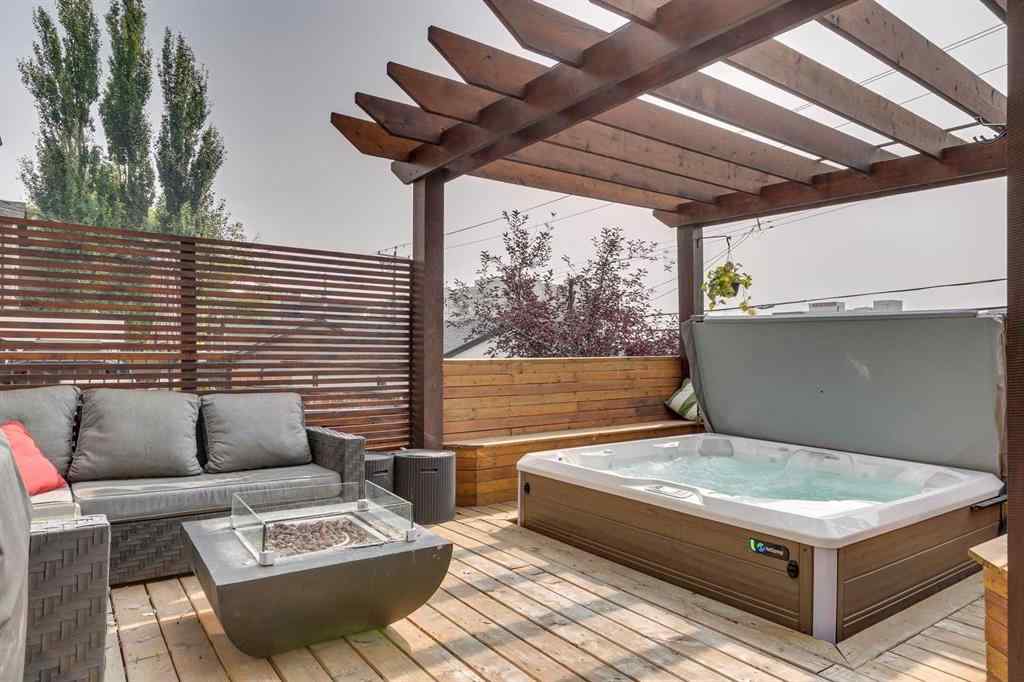 MLS® A2253433 - 2123 32 Avenue SW in Richmond Calgary, Residential