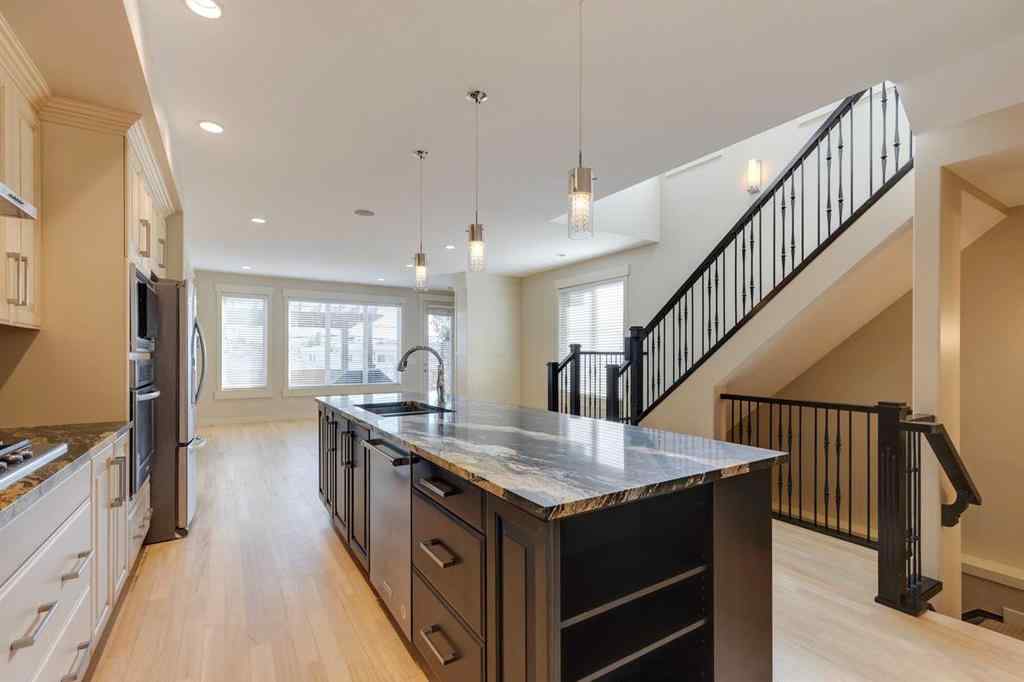 MLS® A2253433 - 2123 32 Avenue SW in Richmond Calgary, Residential