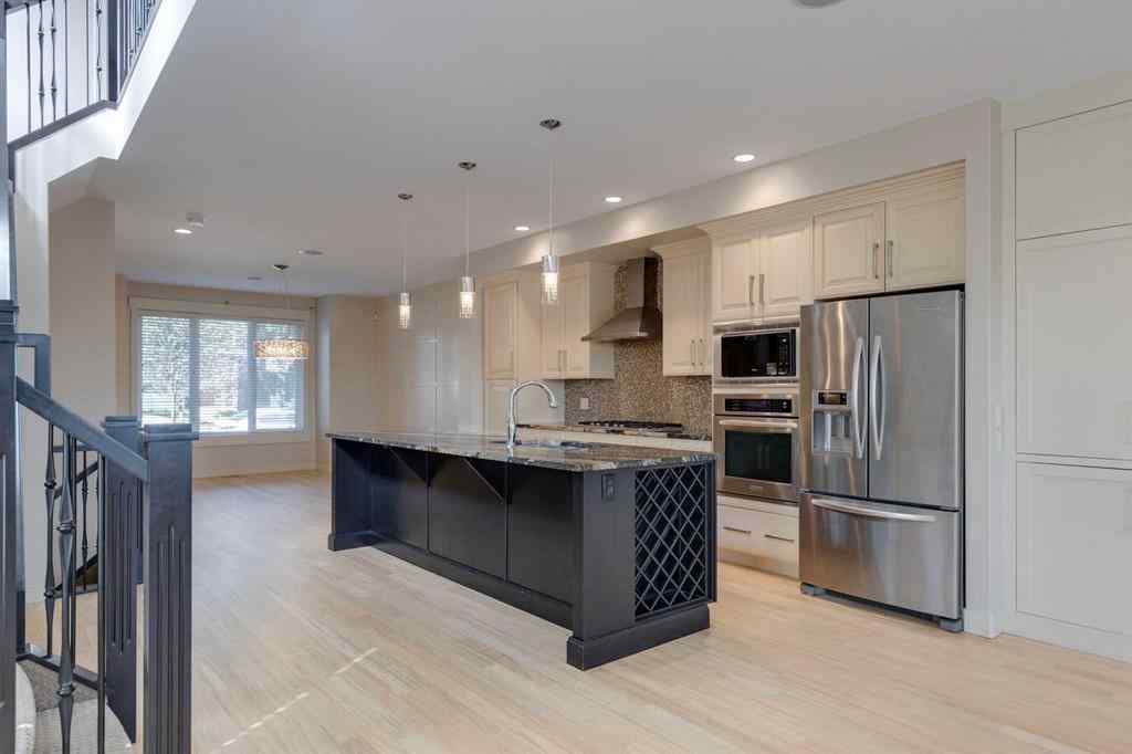 MLS® A2253433 - 2123 32 Avenue SW in Richmond Calgary, Residential