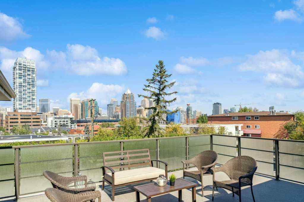 MLS® A2253435 - 1903 9 Street SW in Upper Mount Royal Calgary, Residential