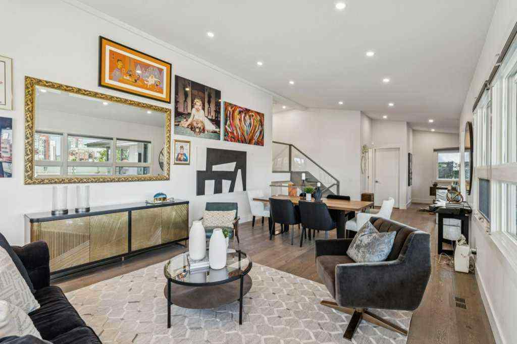 MLS® A2253435 - 1903 9 Street SW in Upper Mount Royal Calgary, Residential