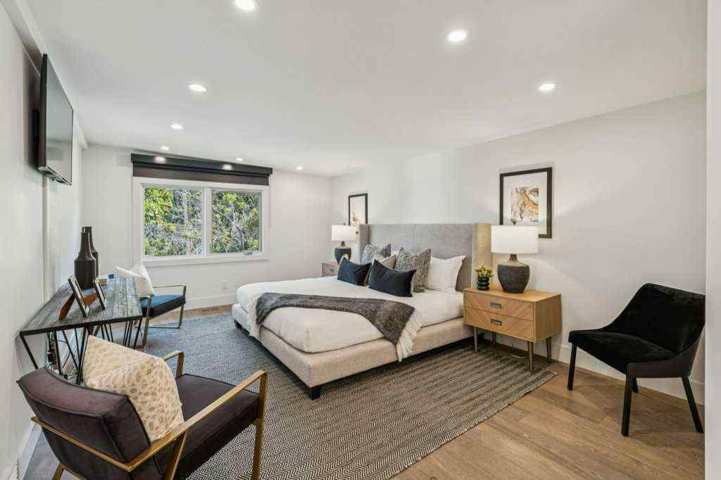 MLS® A2253435 - 1903 9 Street SW in Upper Mount Royal Calgary, Residential