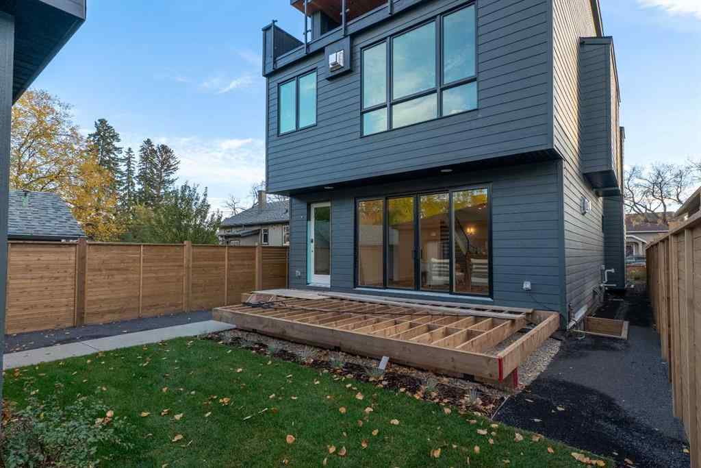 MLS® A2253441 - 1222 8 Avenue SE in Inglewood Calgary, Residential