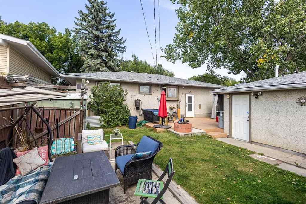 MLS® A2253445 - 74 Armstrong Crescent SE in Acadia Calgary, Residential