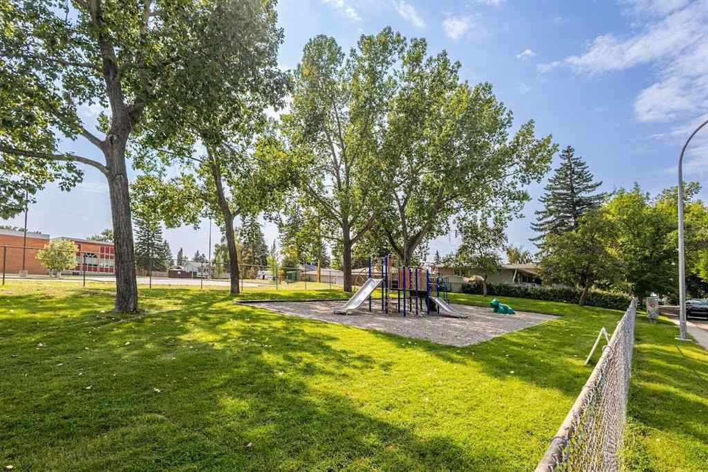 MLS® A2253445 - 74 Armstrong Crescent SE in Acadia Calgary, Residential
