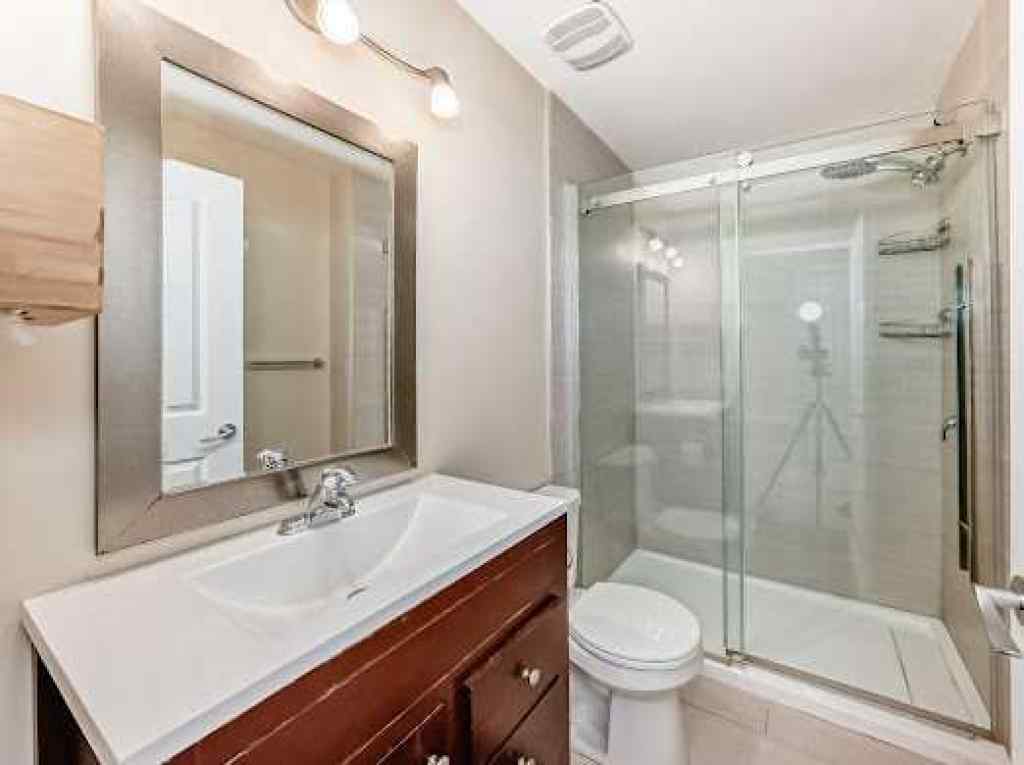 MLS® A2253448 - 233 Pantego Road NW in Panorama Hills Calgary, Residential
