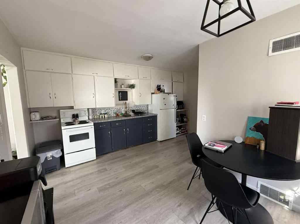MLS® A2253450 - 214 2 Avenue E in NONE Hanna, Multi-Family