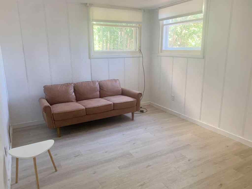 MLS® A2253450 - 214 2 Avenue E in NONE Hanna, Multi-Family