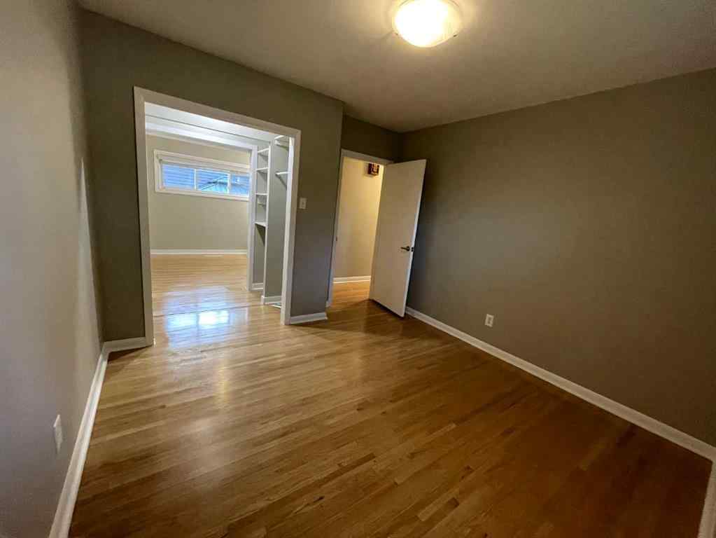 MLS® A2253451 - 449 7 Street NE in Northeast Crescent Heights Medicine Hat, Residential
