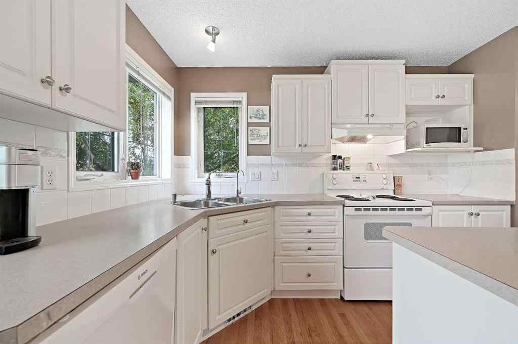 MLS® A2253452 - 6 Chapala Crescent SE in Chaparral Calgary, Residential