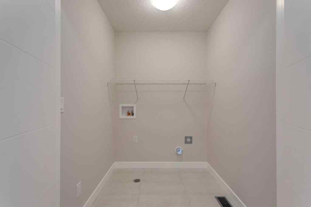 MLS® A2253453 - 32 Willow Park Point  in The Willows Cochrane, Residential
