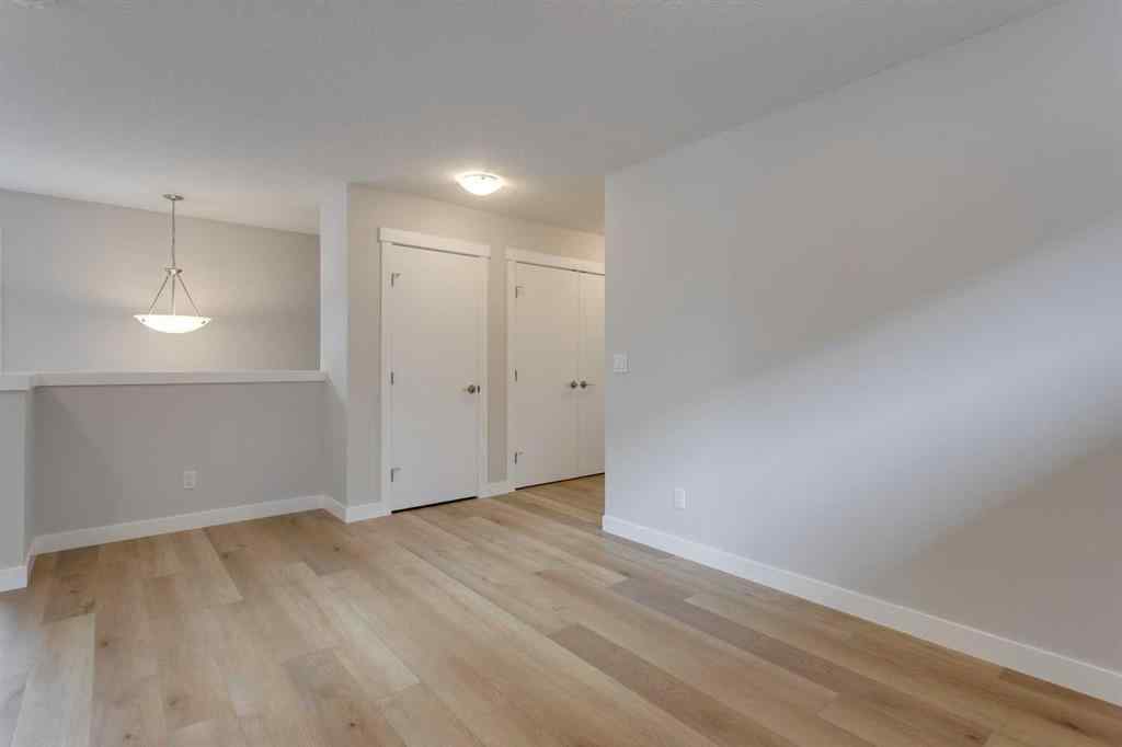 MLS® A2253453 - 32 Willow Park Point  in The Willows Cochrane, Residential