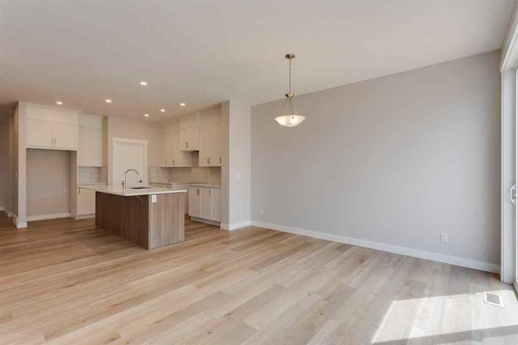 MLS® A2253453 - 32 Willow Park Point  in The Willows Cochrane, Residential