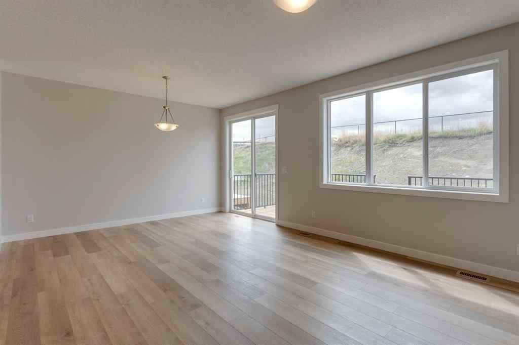 MLS® A2253453 - 32 Willow Park Point  in The Willows Cochrane, Residential