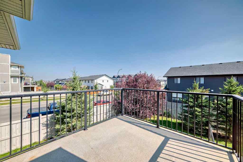 MLS® A2253455 - 581 Hillcrest Road SW in Hillcrest Airdrie, Residential